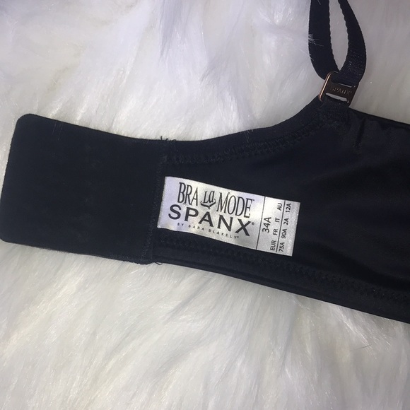 ⭐️ SPANX Bra La Mode - Picture 8 of 8